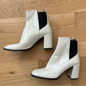 Via Spiga White Black Elastic Delaney Ankle Boots Bootie Block Heels